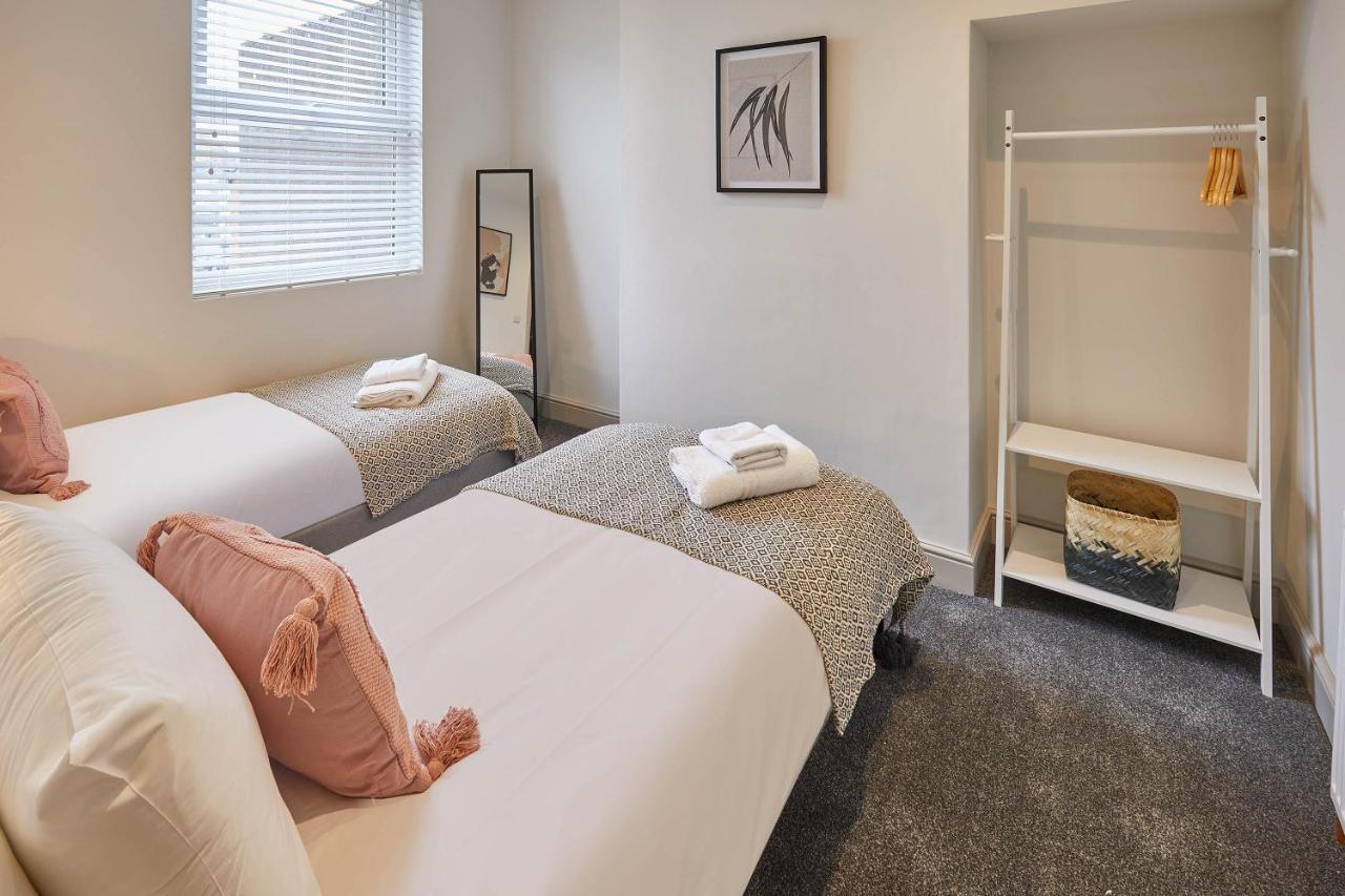 Host & Stay - Clifton House Scarborough Ngoại thất bức ảnh